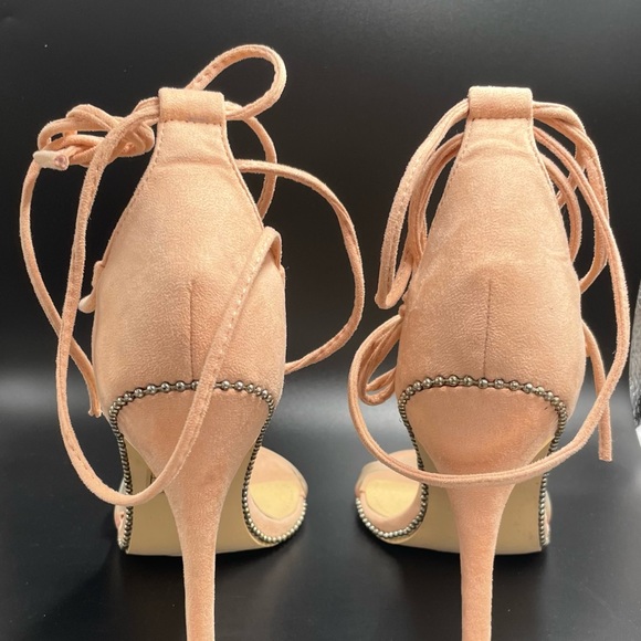 Mackin J - Picture 3 of 5